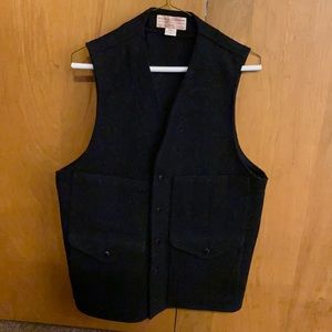 Filson Vest like new